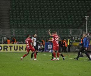 Legia - Widzew: awantura podczas meczu