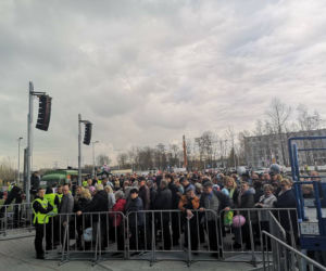 Katowice: Galeria Libero otwarta, tłumy ludzi czekały na otworzenie drzwi!