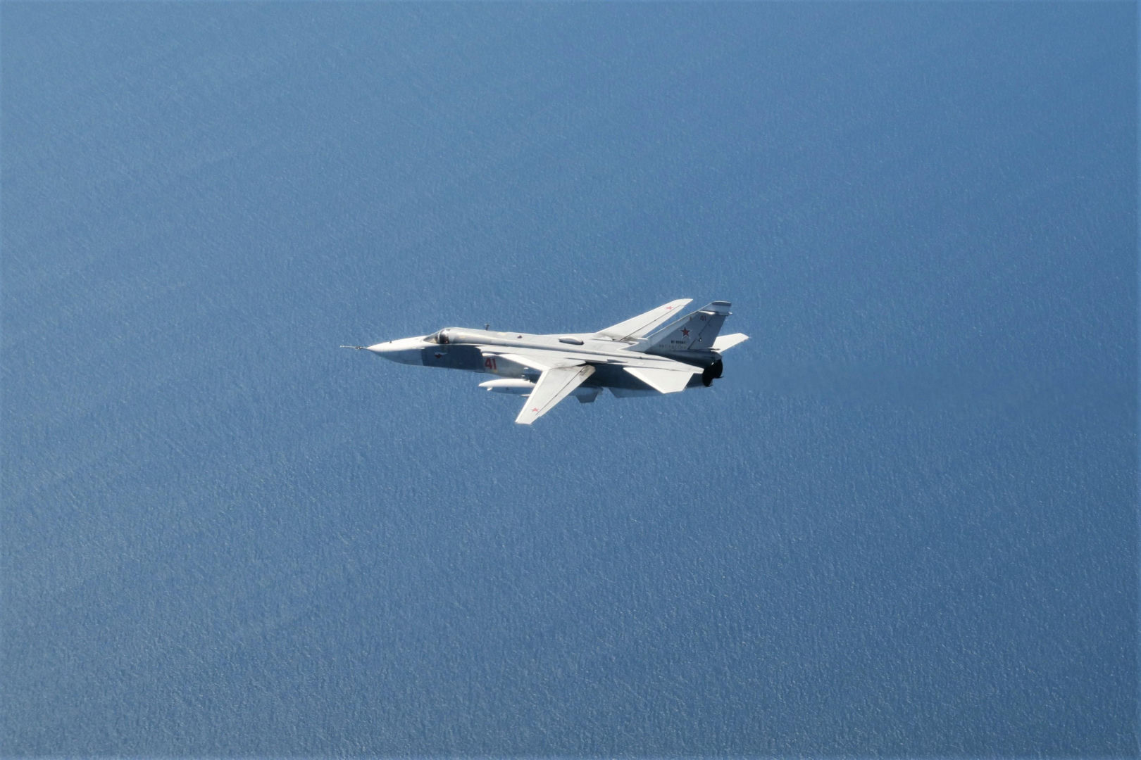 Rosyjski Su-24M nad Bałtykiem