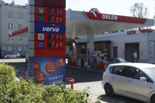 Benzyna już powyżej 7 zł za litr, diesel jeszcze droższy
