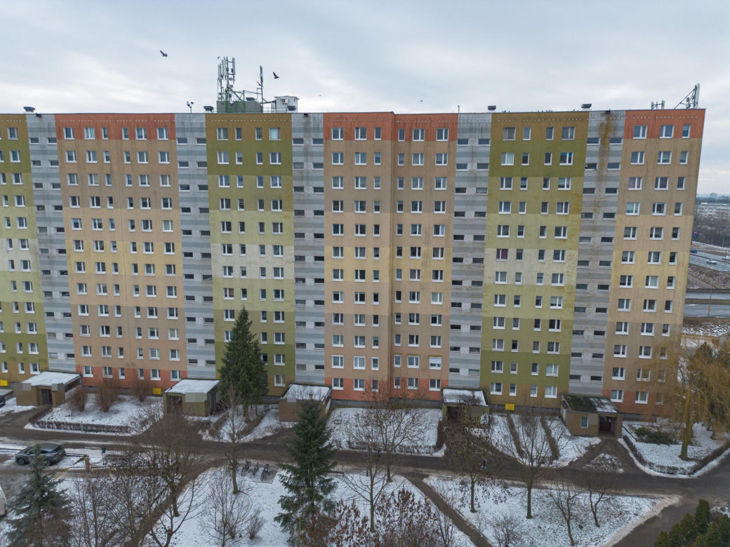 Zwłoki seniora kilka lat leżały w mieszkaniu
