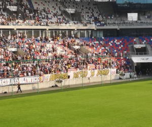 Tak kibice przywitali Łukasza Podolskiego w Górniku Zabrze. Szaleństwo na stadionie [ZDJĘCIA]