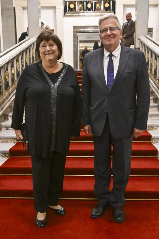 Dawno niewidziana Anna Komorowska. Tak teraz prezentuje się była pierwsza dama