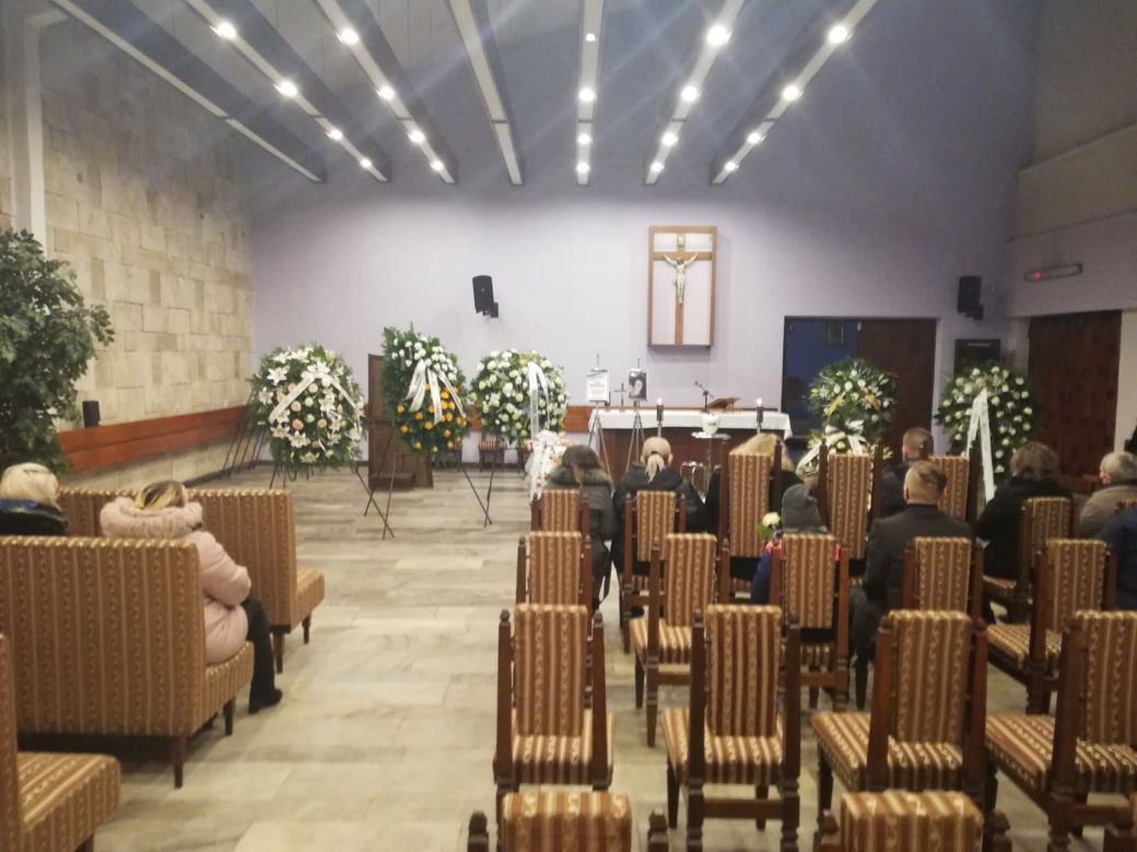 20-letnia Marta z Pabianic zginęła od ciosów nożem. Zostawiła maleńką córeczkę. Dziś pożegnało ją całe miasto