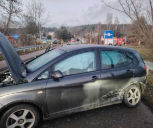 Wypadek w Stykowie. Kobieta z obrażeniami przewieziona do szpitala 