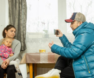 Skandal w Otwocku! Sąd zabrał jej synka, bo bezduszni urzędnicy nie chcą dać jej mieszkania 