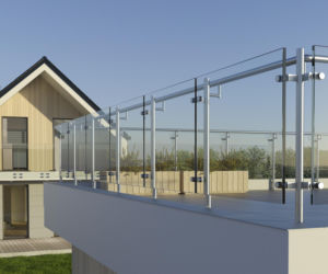 Balustrady szklane na balkonach i schodach – zasady montażu i dobór szkła