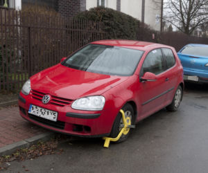 Volkswagen Golf V prezydenta Andrzeja Dudy