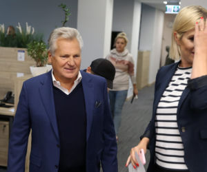 Aleksander Kwaśniewski w redakcji Super Expressu
