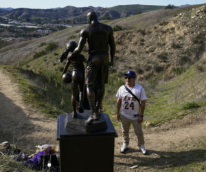 Kobe Bryant i jego córka uwiecznieni na pomniku