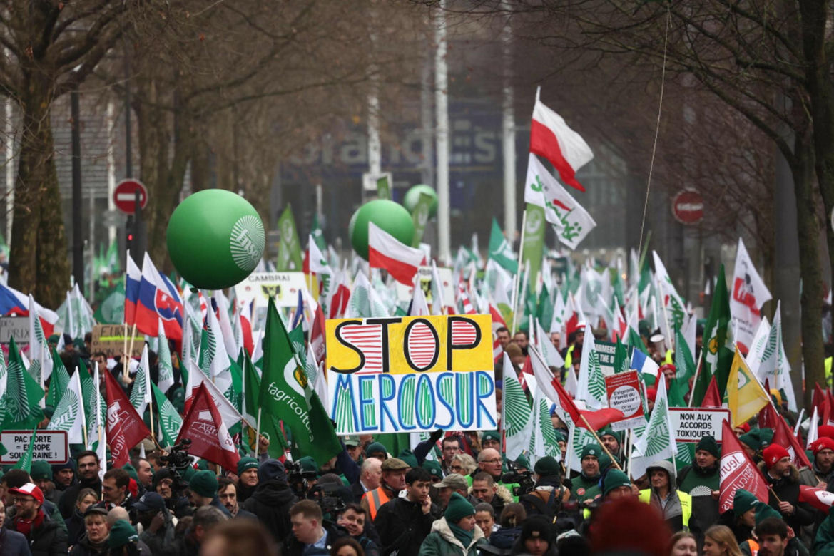 Wielkie protesty rolników w Europie! Zatrzymano Polaków