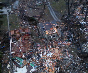 Pogodowy koszmar na północy USA. Dwie osoby nie żyją po przejściu tornad!