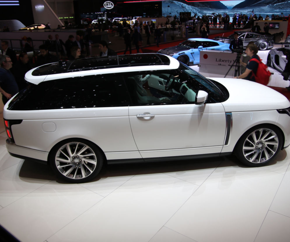 Range Rover SV Coupe
