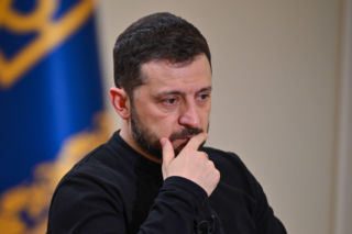 Zełenski, decydujący rok? - Film z okazji 4. rocznicy wojny w Ukrainie