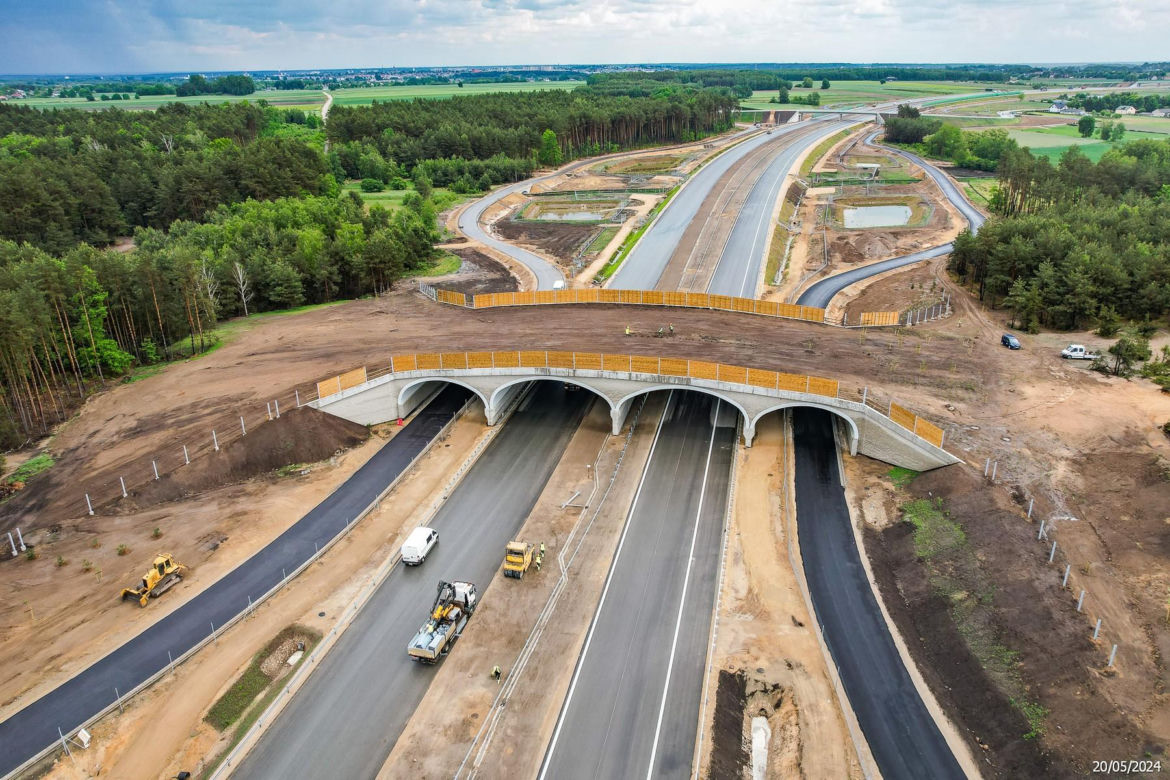 Tak wygląda plac budowy autostrady A2 od węzła Siedlce Zachód do węzła Siedlce Południe 