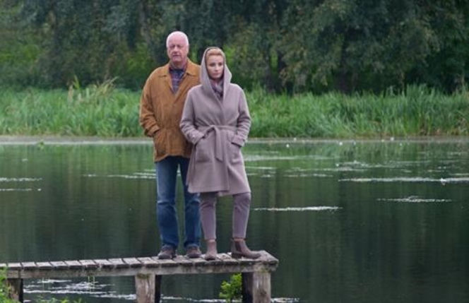 Cisza nad rozlewiskiem. Małgosia (Joanna Brodzik), Tomasz (Jerzy Schejbal)