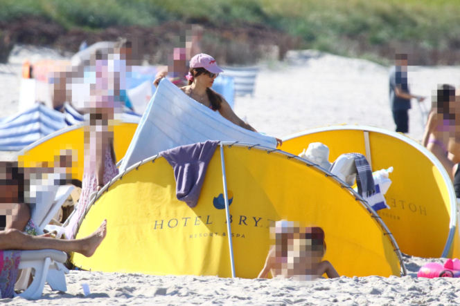 Anna Czartoryska-Niemczycka na plaży