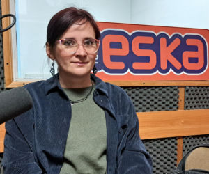 Przeżyj przygodę! Bezpłatne „Wakacje Jednego Dnia” czekają na samotnych seniorów do września. 
