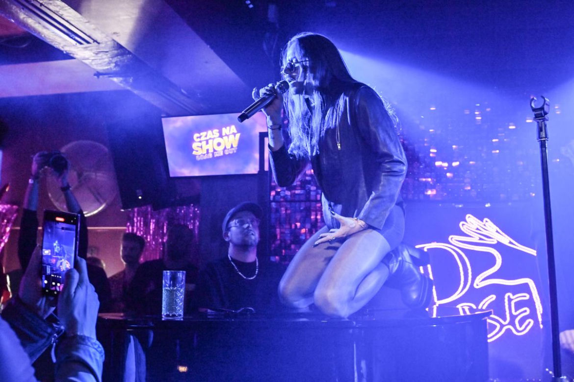 Michał Szpak na imprezie "Czas na show. Drag Me Out"