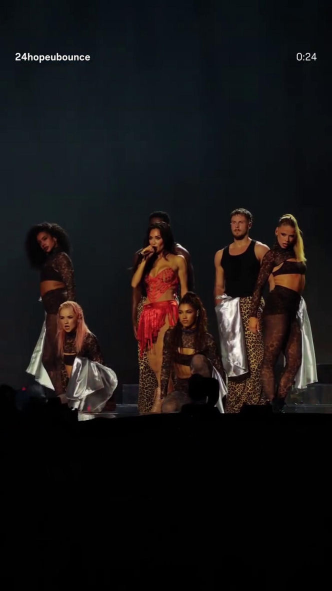 Nicole Scherzinger zachwyciła stylizacjami. Nie wygląda na swój wiek!