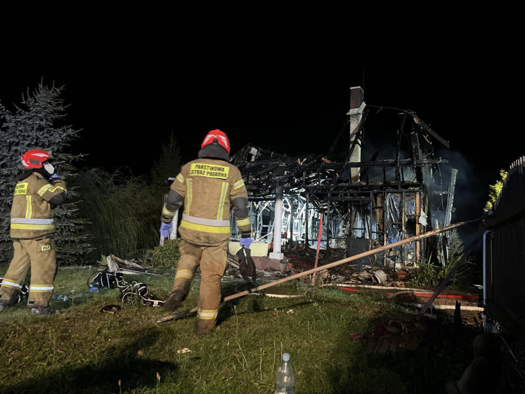 Tragiczny pożar w Mirczu. W zgliszczach domu znaleziono ciało kobiety