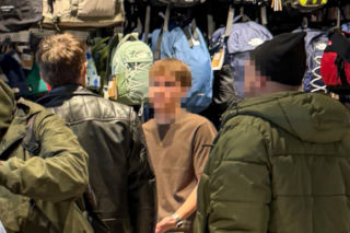 Maciej Zakościelny na zakupach