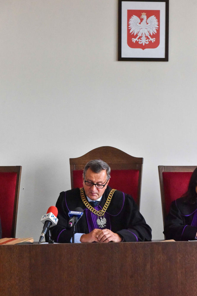 13-miesięczny Grzesiu został skatowany na śmierć. Jego matka i ojczym stanęli przed sądem