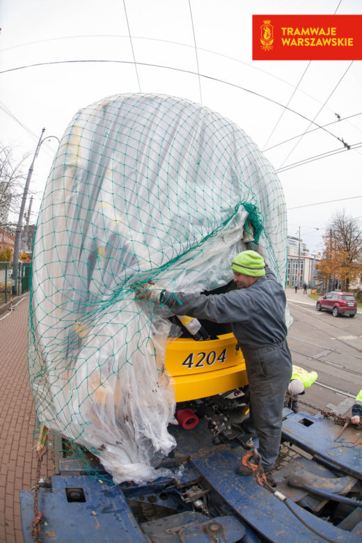 Nowe tramwaje dotarły do Warszawy