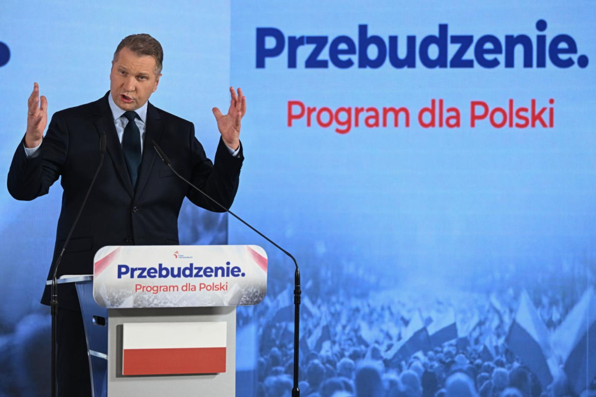 Kaczyński i Czarnek z nowymi propozycjami. Zaprezentowali "Przebudzenie. Program dla Polski”