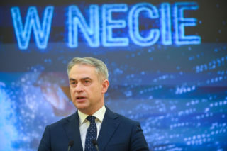 Wicepremier Gawkowski ostrzega przed nowym wymiarem wojny