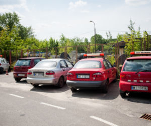 ZDM sprzedaje stare auta. Zobacz, jakie modele możesz kupić [GALERIA]