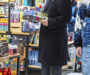 Zakupowy zawrót głowy Sławomira Mentzena