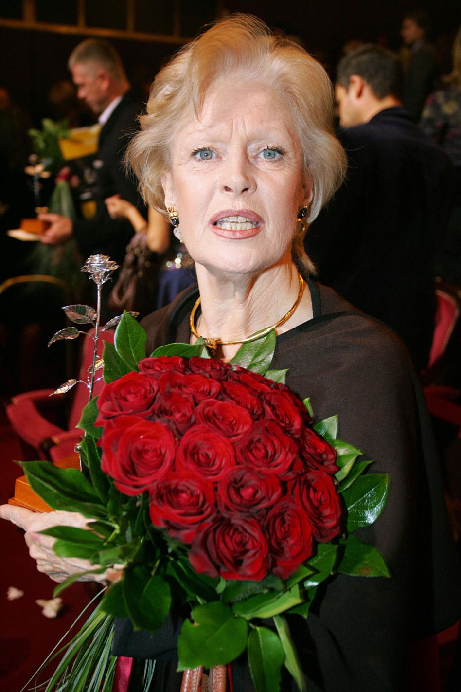 Beata Tyszkiewicz na przestrzeni lat. Tak zmieniał się wizerunek legendy polskiego kina