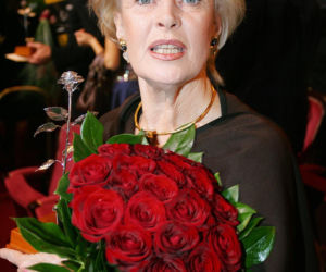 Beata Tyszkiewicz na przestrzeni lat. Tak zmieniał się wizerunek legendy polskiego kina