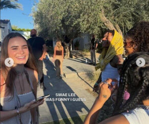 Sara Boruc z córką na Coachelli. Trudno rozróżnić, która jest starsza!