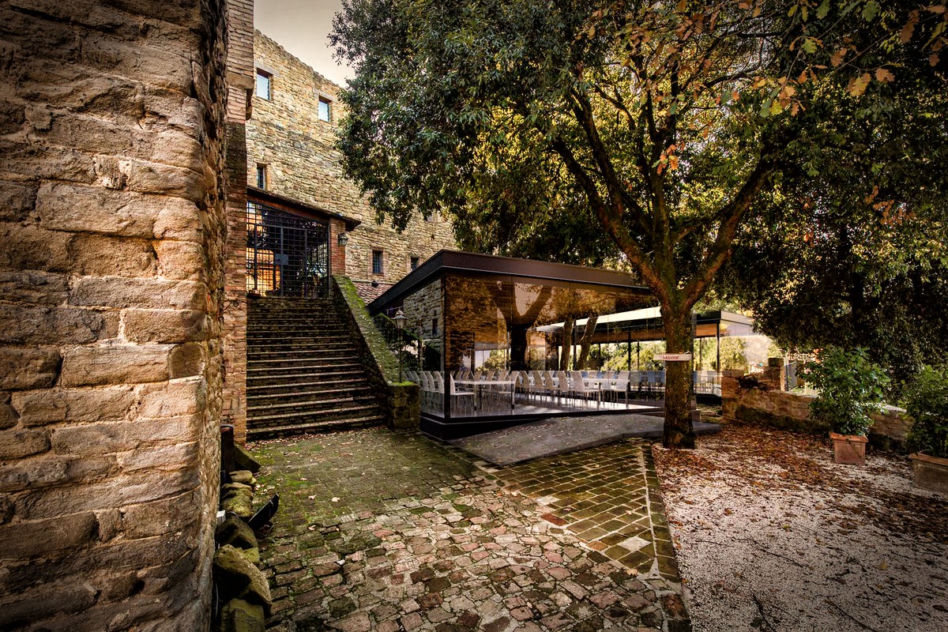 "Under the Cloud" - praca nagrodzona w konkursie "Wedding Oasis"