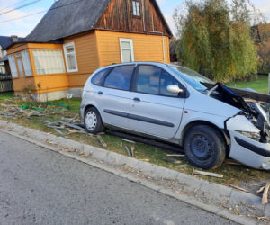 Ruda - wjechał w ogrodzenie