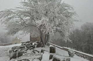 Majestatycznie, zimowo, jak w bajkowej Narnii. Tak Nowy Rok wita Święty Krzyż