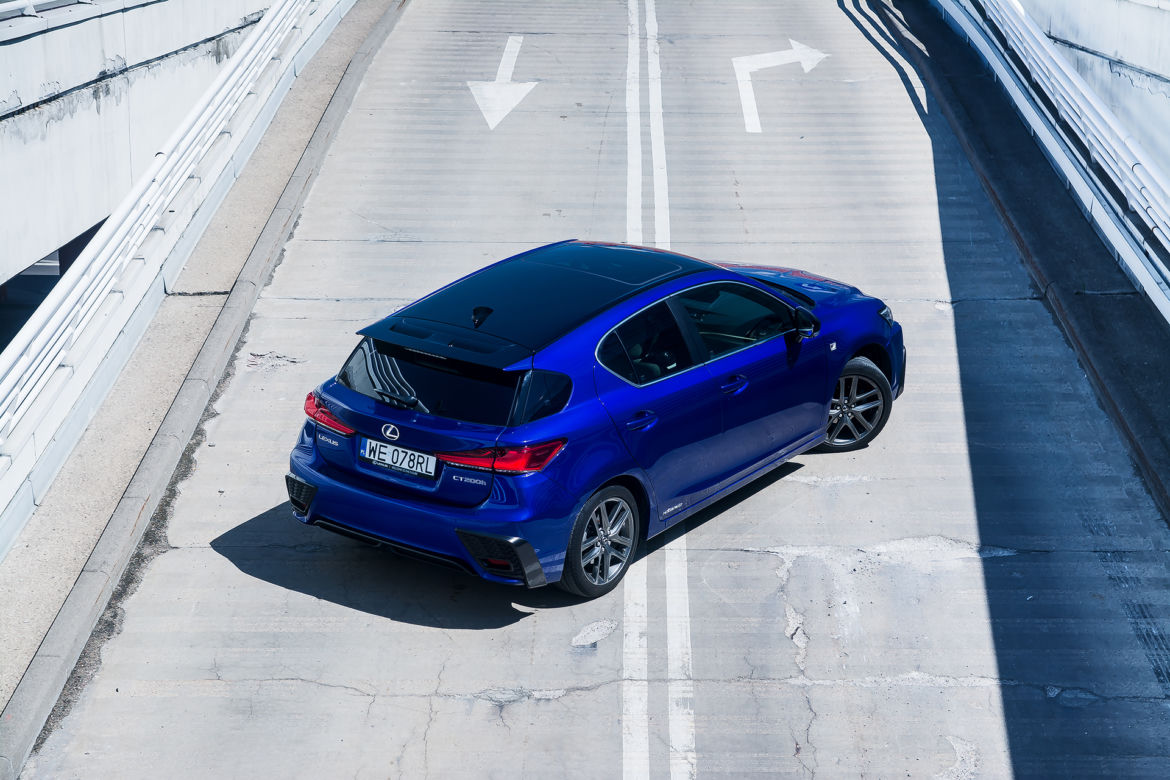 Lexus CT 200h F Sport 1.8 Hybrid 136 KM