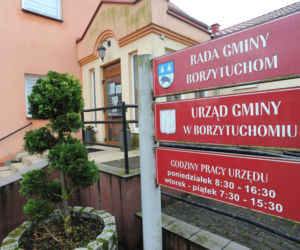 Zakażone koronawirusem rodzeństwo nie żyje