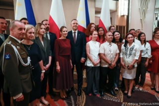 Marta Nawrocka znów błysnęła! Wyglądała jak księżna Kate!