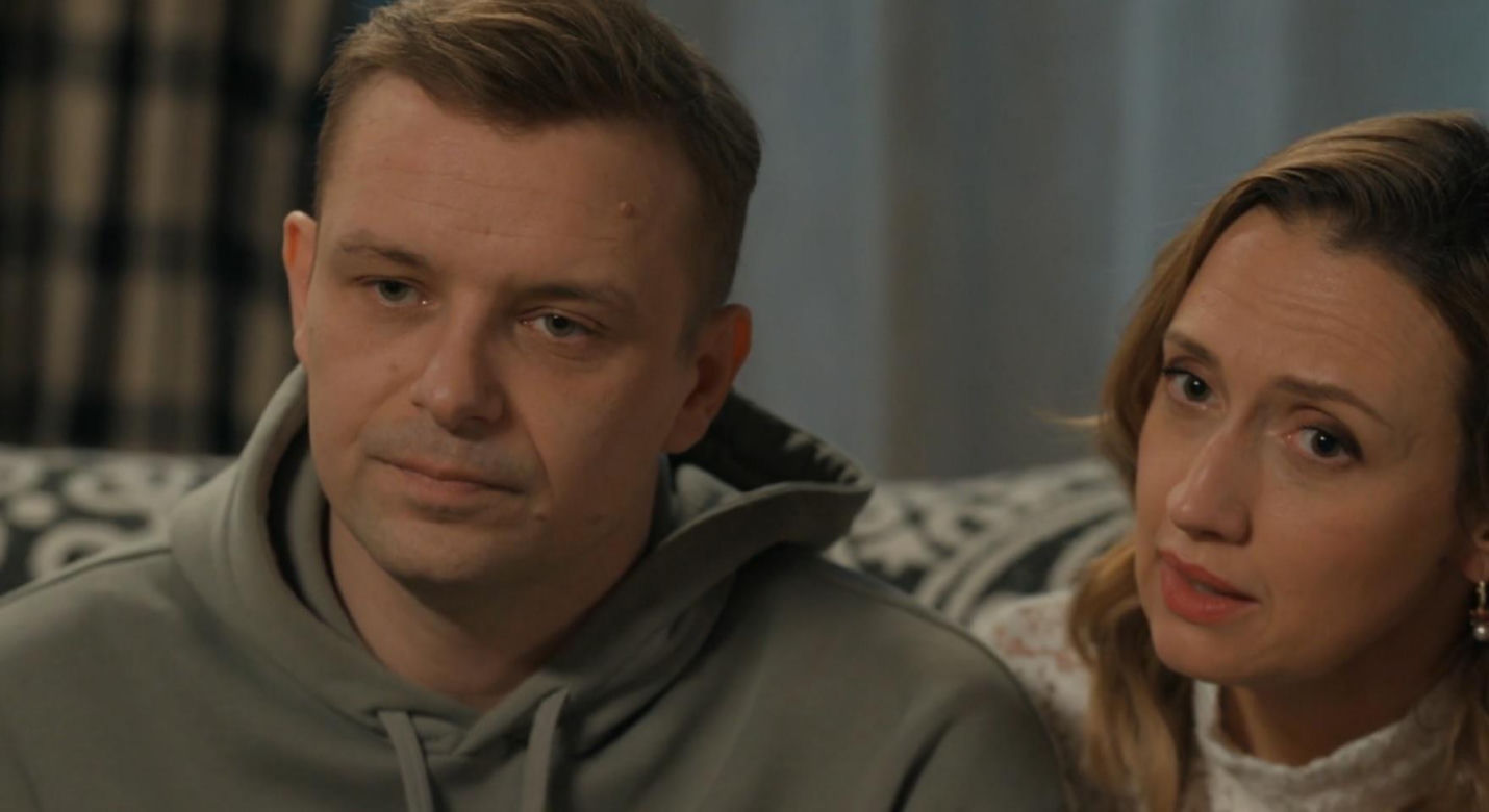 Barwy szczęścia odc. 3384. Hubert (Marek Molak), Asia (Anna Gzyra)