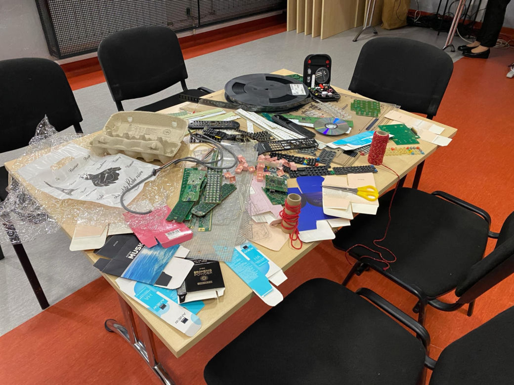 Szykowne śmieci – projekt „Moda na recykling” w gminie Mordy