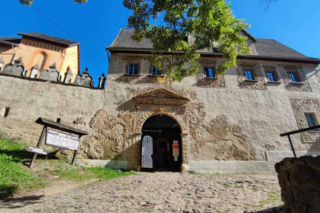 Tu mogą leżeć skarby warte miliony. Poszukiwacze wskazują Dolny Śląsk