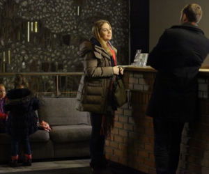 PRZYJACIÓŁKI 2 odc. 22. INGA (Małgorzata Socha), PIOTR (Mariusz Zaniewski)