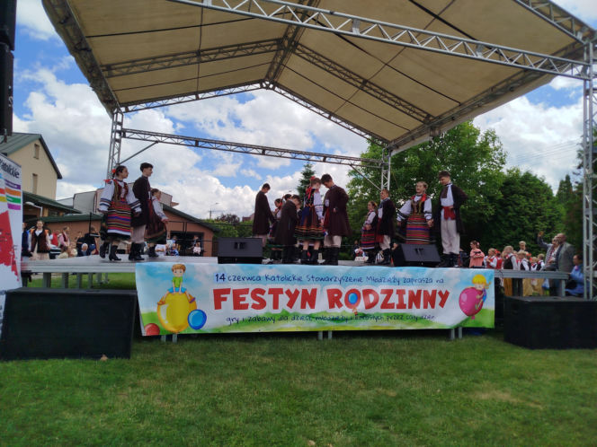 Festyn Rodzinny młodzieży z KSM w Siedlcach 2026 przyciągnął tłumy