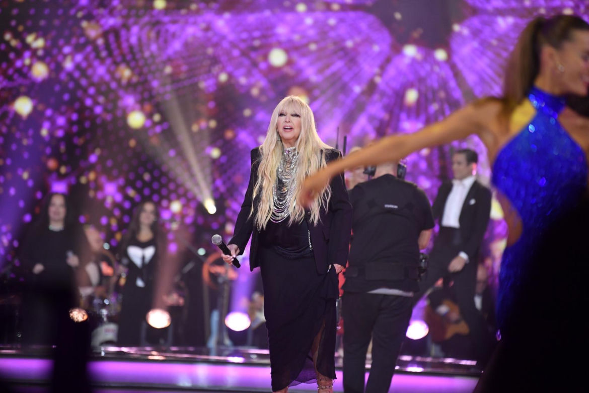Tematem odcinka jest "Maryla night"
