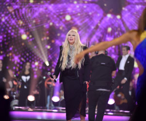 Tematem odcinka jest Maryla night