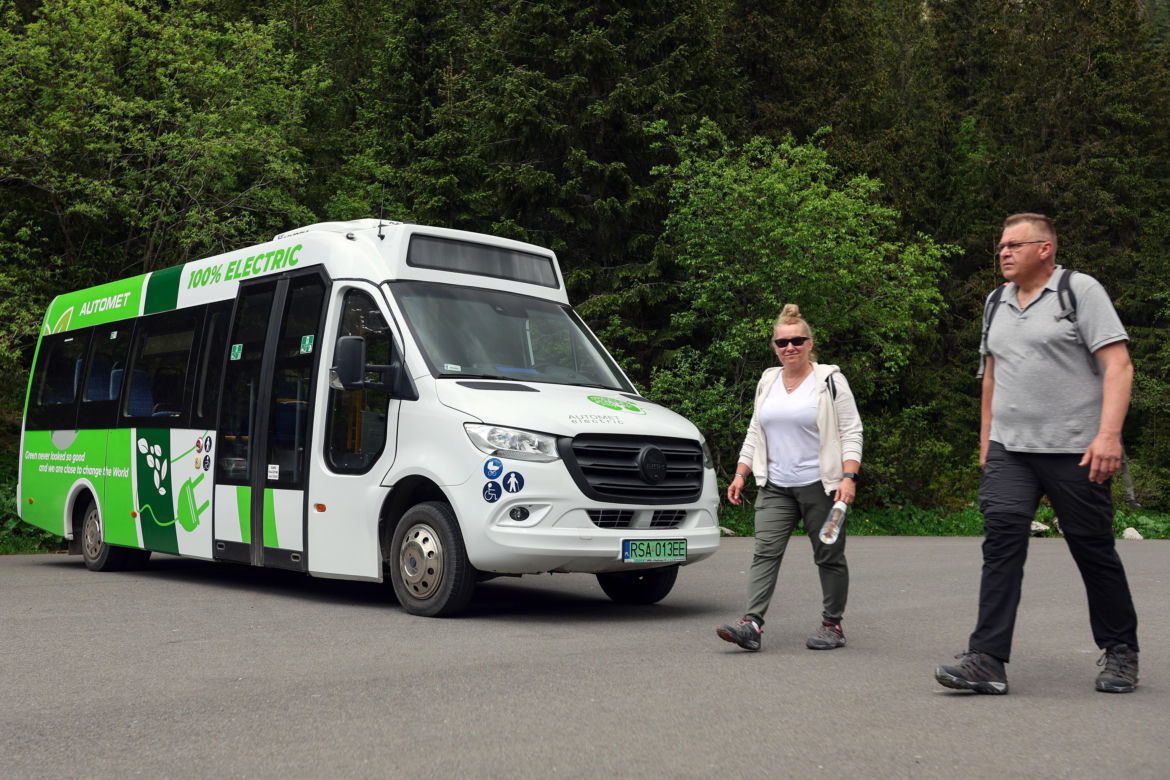 Zakończyły się testy elektrycznego busa na trasie do Morskiego Oka