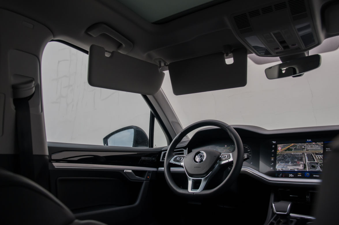Volkswagen Touareg R Line 3.0 V6 TDI 286 KM